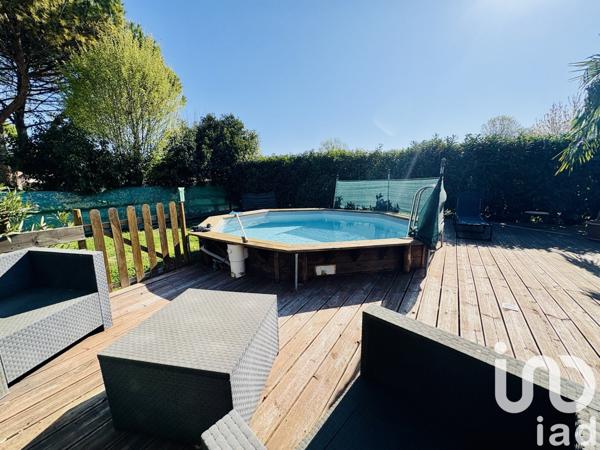 Maison 4 pièces de 142 m² à Médis (17600)