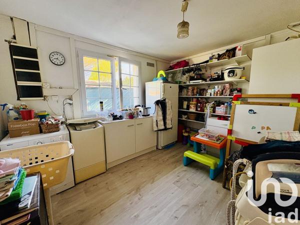 Maison 4 pièces de 142 m² à Médis (17600)