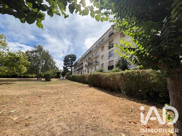Location appartement 5 pièces 11 m² Orly