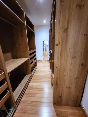 Oraison (04700) EXCLUSIVITE ORAISON !!! DUPLEX de 170 m2 avec grand garage de 75 m2 et local à louer