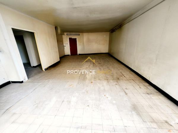 Oraison (04700) EXCLUSIVITE ORAISON !!! DUPLEX de 170 m2 avec grand garage de 75 m2 et local à louer