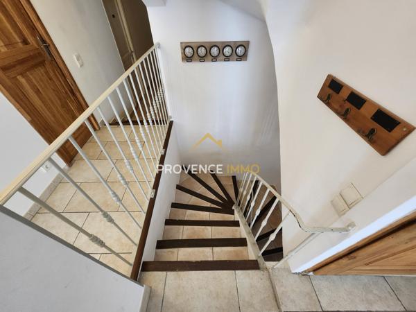 Oraison (04700) EXCLUSIVITE ORAISON !!! DUPLEX de 170 m2 avec grand garage de 75 m2 et local à louer