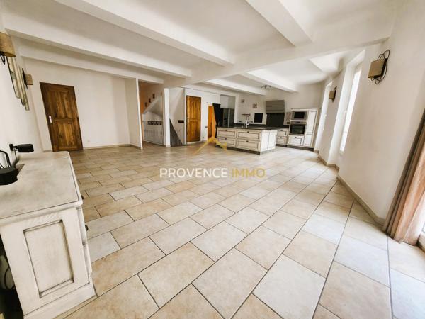 Oraison (04700) EXCLUSIVITE ORAISON !!! DUPLEX de 170 m2 avec grand garage de 75 m2 et local à louer