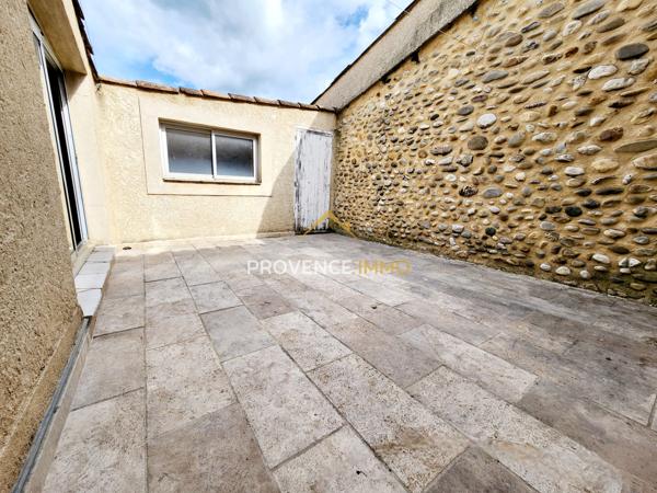 Oraison (04700) EXCLUSIVITE ORAISON !!! DUPLEX de 170 m2 avec grand garage de 75 m2 et local à louer