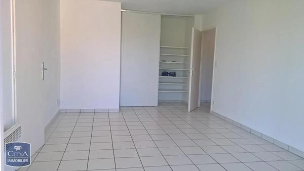 Appartement à louer 2 pièces 55.51m² Limoges (87000)