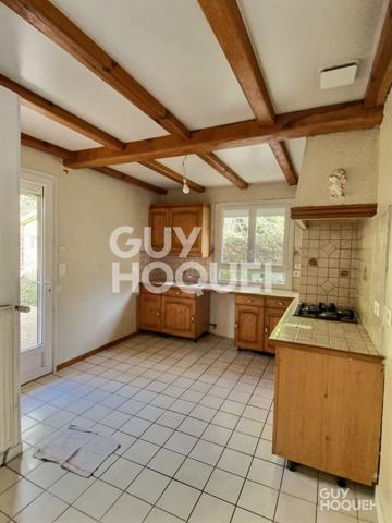 Beaumont le Roger, écoles, commerces et services accessibles à pied