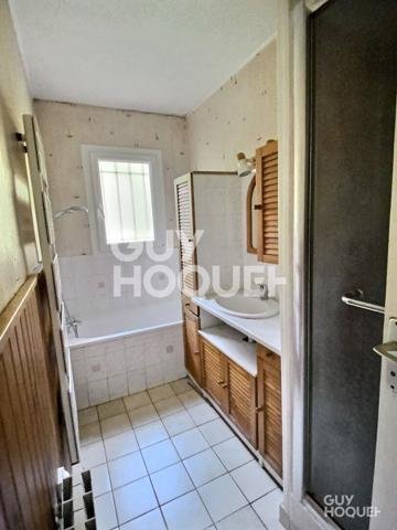 Beaumont le Roger, écoles, commerces et services accessibles à pied