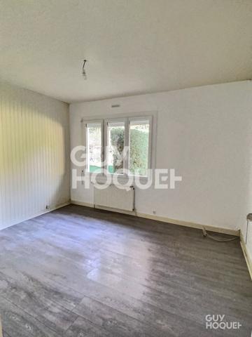 Beaumont le Roger, écoles, commerces et services accessibles à pied