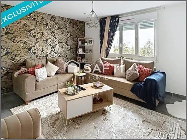 Un appartement lumineux et bien agencé, Saint Vallier 26 !!