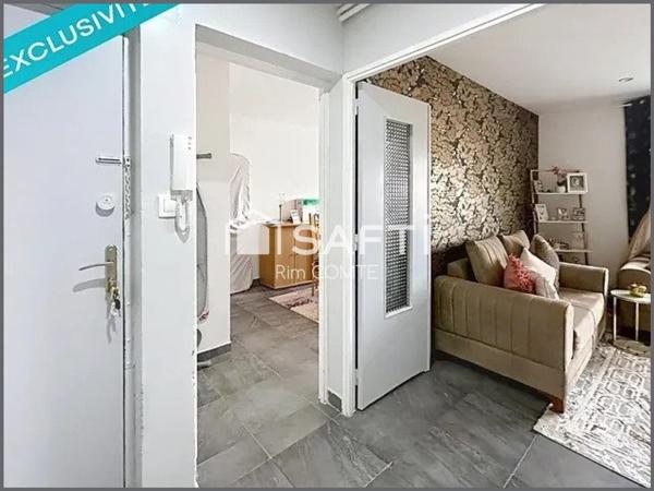 Un appartement lumineux et bien agencé, Saint Vallier 26 !!