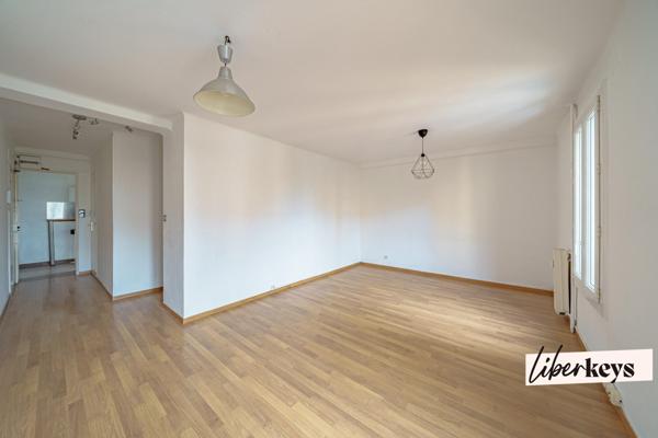 Appartement T2  7 Rue esquiros  13010 Marseille