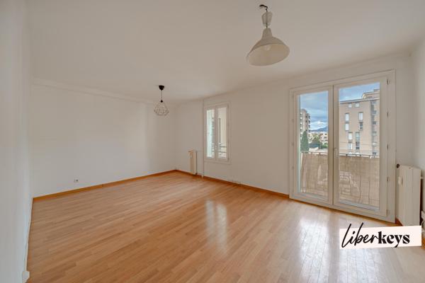 Appartement T2  7 Rue esquiros  13010 Marseille