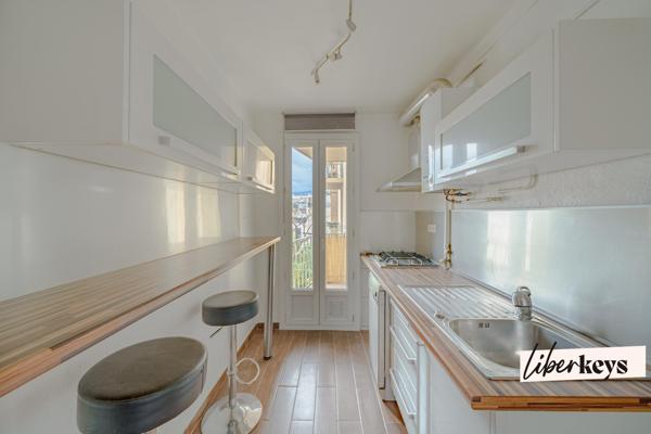 Appartement T2  7 Rue esquiros  13010 Marseille