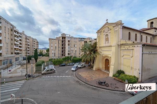 Appartement T2  7 Rue esquiros  13010 Marseille