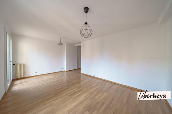 Appartement T2  7 Rue esquiros  13010 Marseille