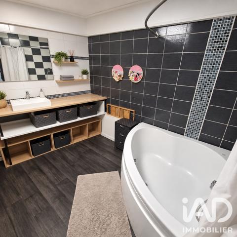 Maison à vendre 6 pièces 141 m² Bruay-sur-l'Escaut