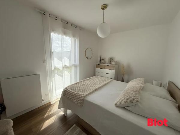 Maison 6 pièce(s)
