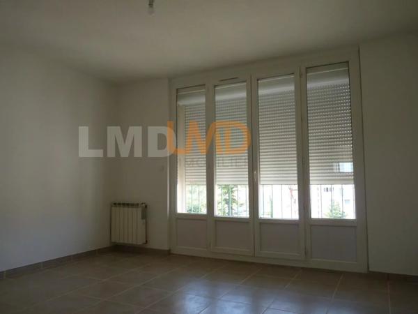 Beau T3 résidence Cavaillon