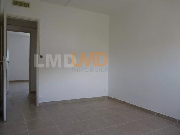 Beau T3 résidence Cavaillon