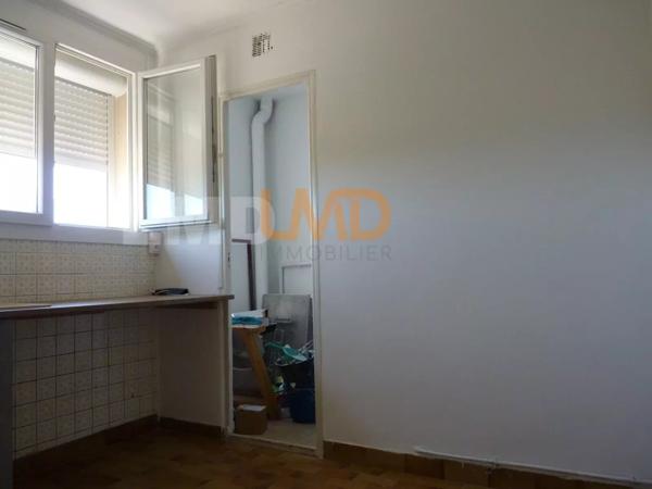 Beau T3 résidence Cavaillon