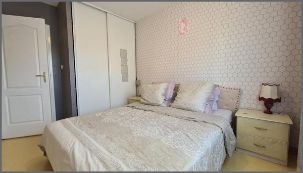 Maison à Faye-l'Abbesse, 79350 - 7 pièces 84m²