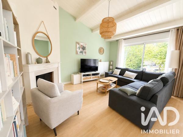 Maison à vendre 6 pièces 170,88 m² Gond-Pontouvre