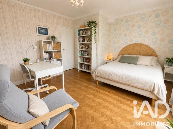 Maison à vendre 6 pièces 170,88 m² Gond-Pontouvre