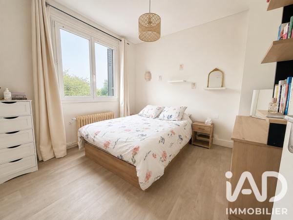 Maison à vendre 6 pièces 170,88 m² Gond-Pontouvre