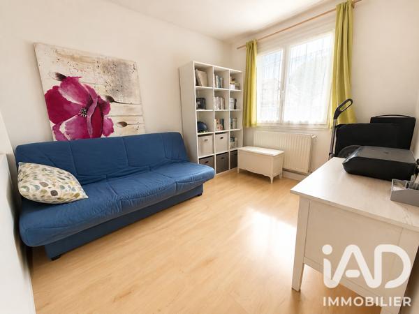 Maison à vendre 6 pièces 170,88 m² Gond-Pontouvre