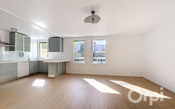 Appartement à vendre    5 pièces • 101,70 m2 Villeurbanne