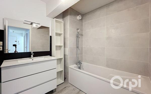 Appartement à vendre    5 pièces • 101,70 m2 Villeurbanne