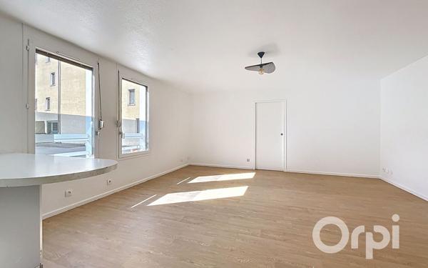 Appartement à vendre    5 pièces • 101,70 m2 Villeurbanne