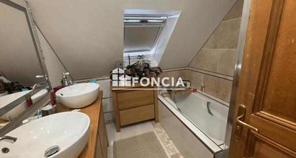 À vendre Maison 6 pièces 112 m² - ÉCouen 95440