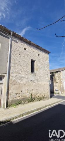 Immeuble à vendre 62 m² Gensac
