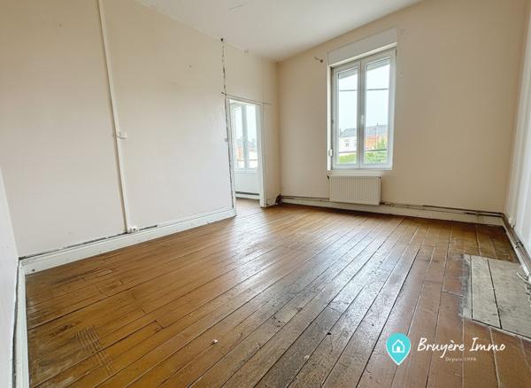 Maison individuelle à vendre, 8 pièces - Hirson 02500