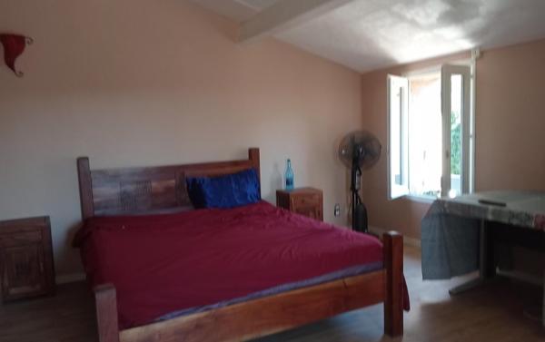 Vente / Ensemble de 2 maisons à Pierrevert (04860)