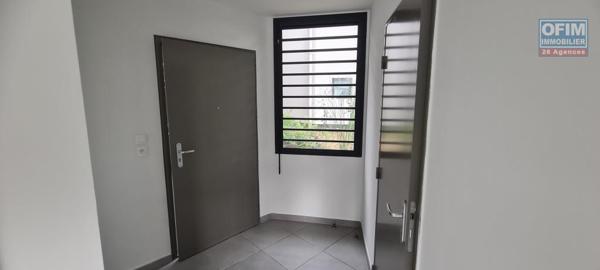 A louer grand studios neuf pour ETUDIANT à la porte de l'université