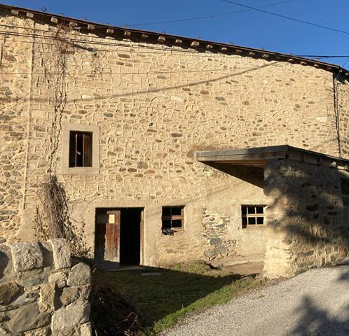 Bâtisse - 124 m² de charme authentique