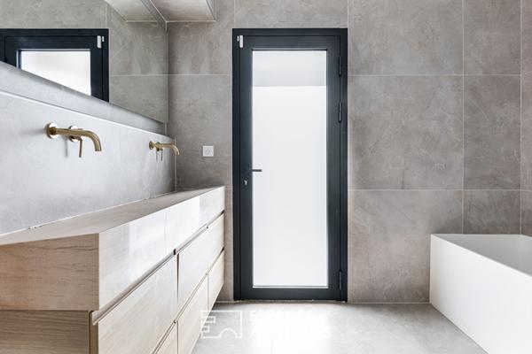 Maison contemporaine avec piscine à Saint-Lys