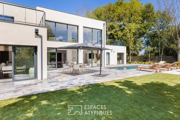 Maison contemporaine avec piscine à Saint-Lys
