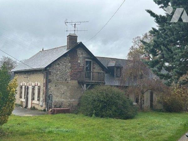 MAISON A VENDRE NOYANT-VILLAGES
10 Minutes NOYANT
Ravissante maison ancienne située dans un b...