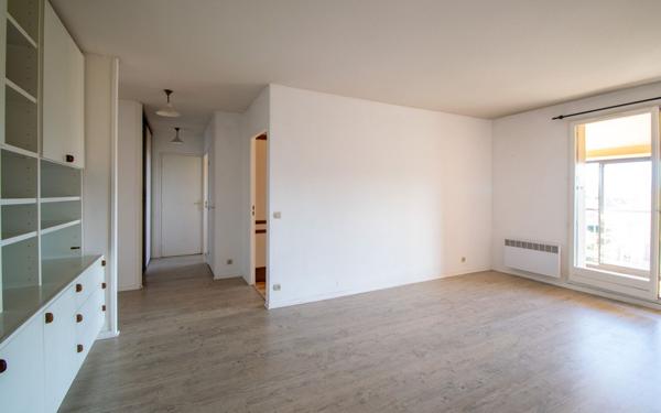 Appartement à vendre    2 pièces • 48,16 m2 Pau