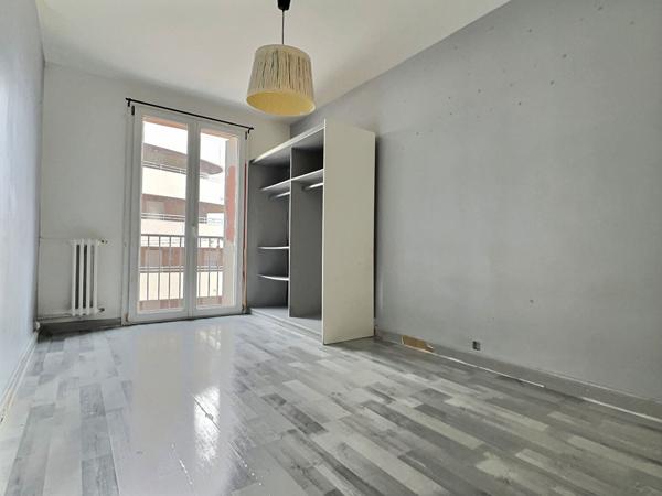 A vendre appartement de type 3 à Marseille 13002 - JOLIETTE