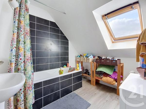 Maison à vendre  5 pièces - 91,50 m 2   PORDIC  - 22