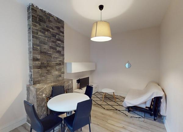 Appartement à louer    2 pièces • 44,27 m2    Saint-Étienne