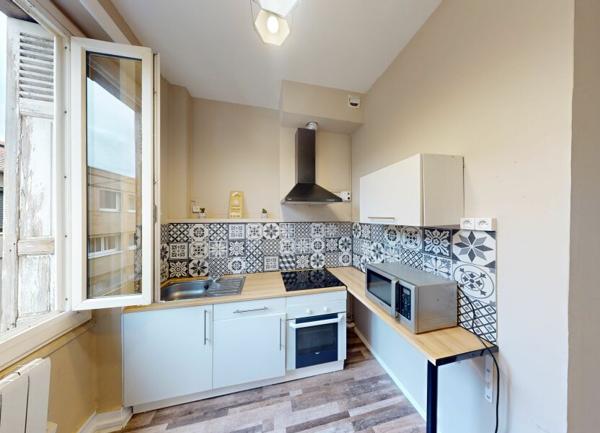 Appartement à louer    2 pièces • 44,27 m2    Saint-Étienne