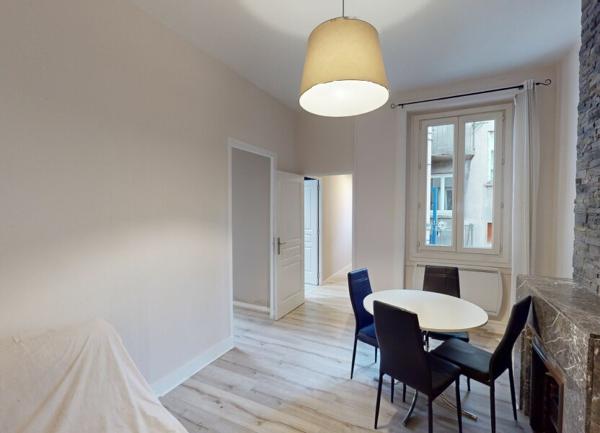 Appartement à louer    2 pièces • 44,27 m2    Saint-Étienne