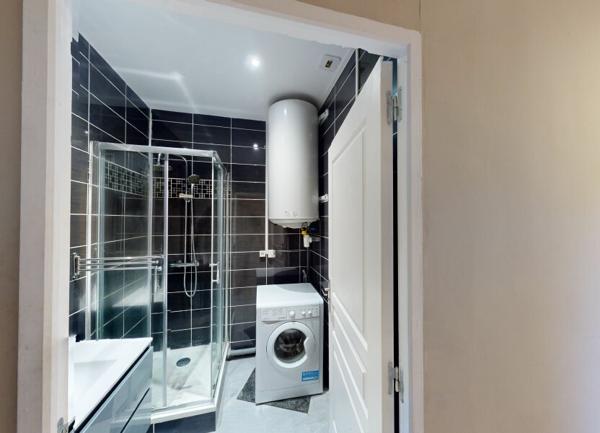 Appartement à louer    2 pièces • 44,27 m2    Saint-Étienne