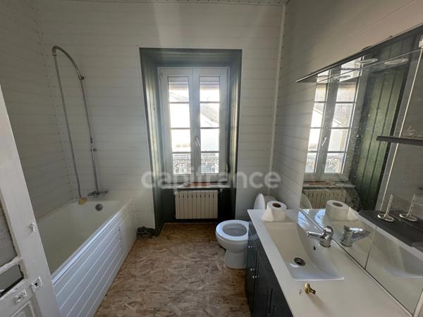 EXCLUSIVITÉ - Maison à vendre 6 pièces HUELGOAT (29)