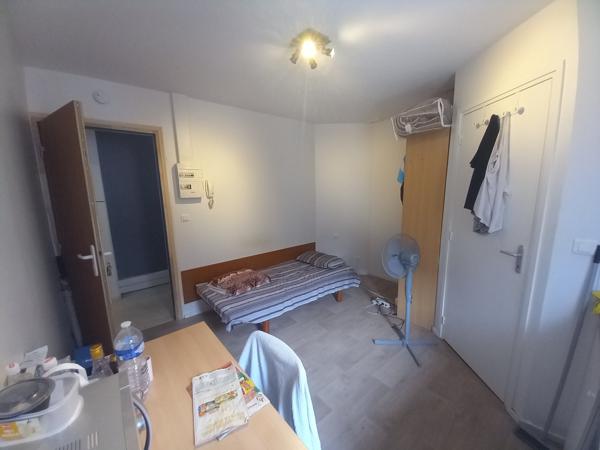 Immeuble 15 pièces - 250 m²